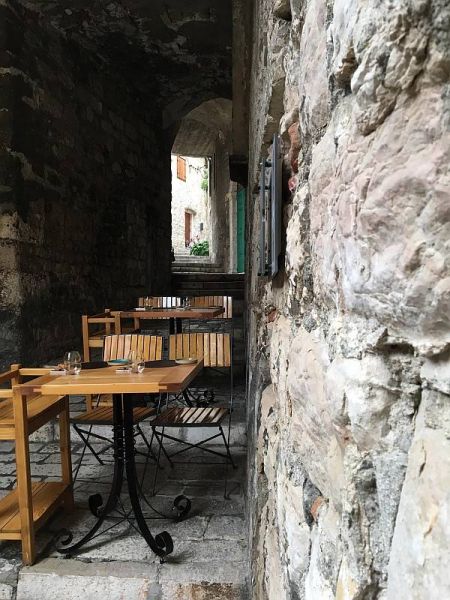 34782465_2027709680891075_76883599680339968_n