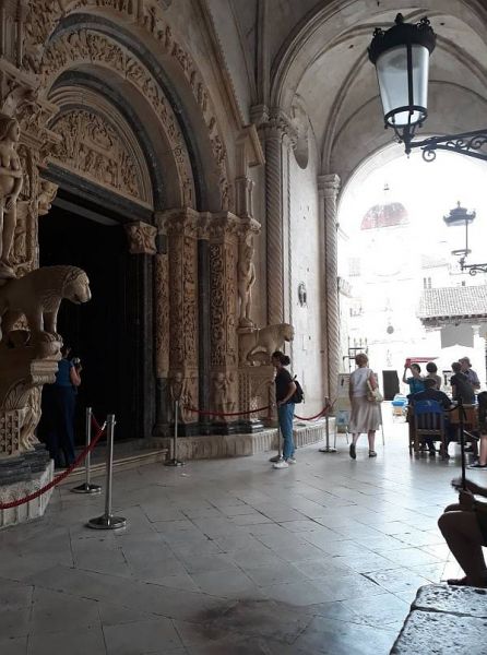 34860293_1769622836457927_1637761816983502848_n