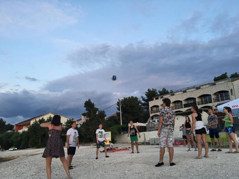 35062839_2028330090829034_2195691486211735552_n