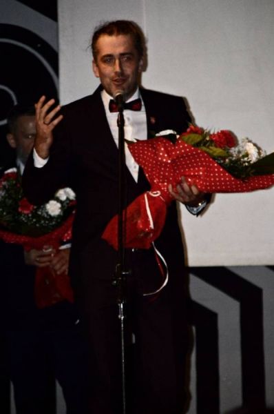 PicsArt_03-25-07.03.03