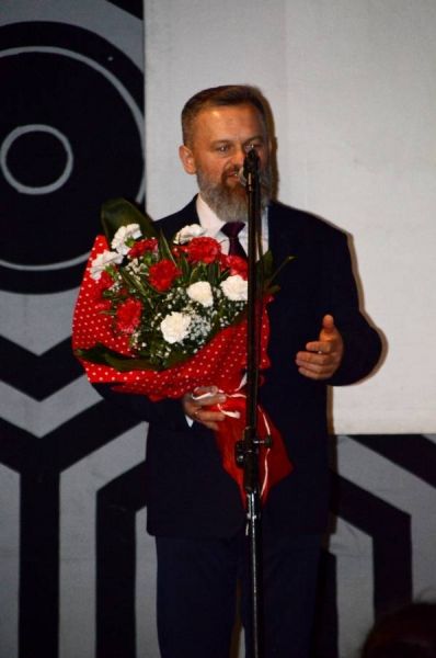 PicsArt_03-25-08.19.56