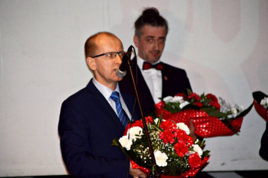 PicsArt_03-25-12.26.31