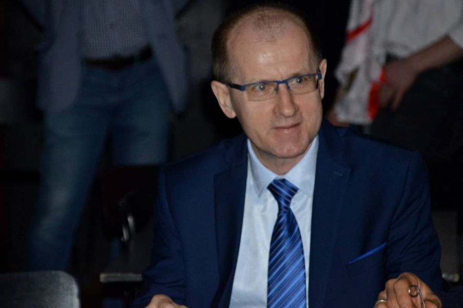 PicsArt_03-25-12.37.19