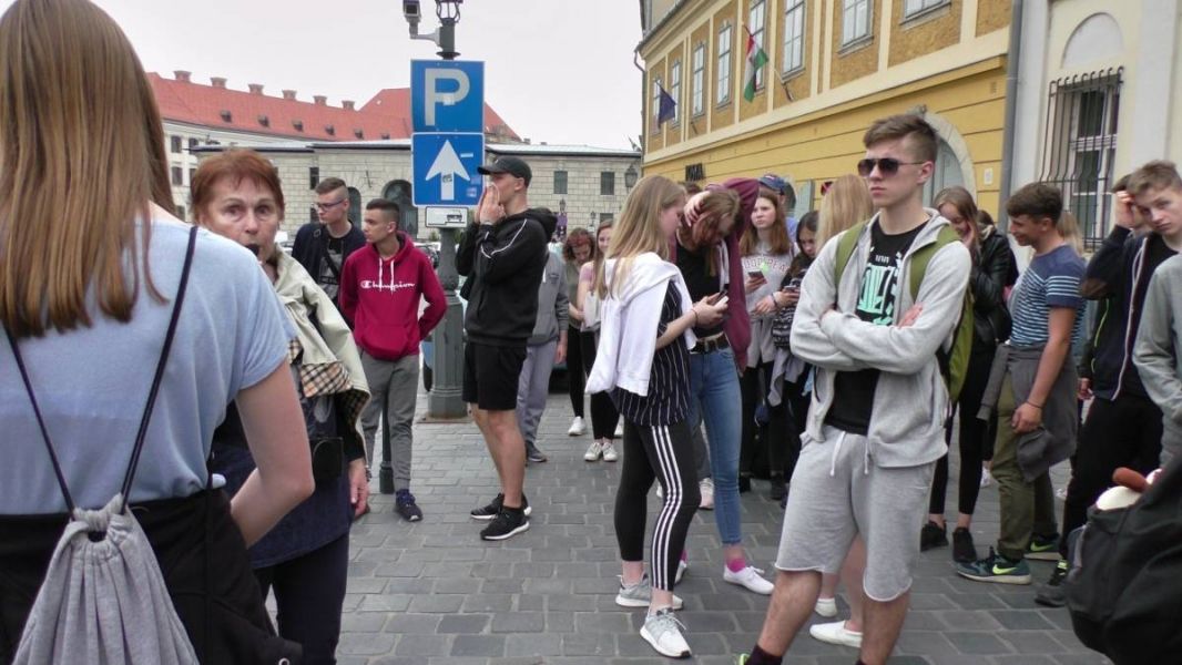 61337447_1301554523337835_1345314199558946816_o