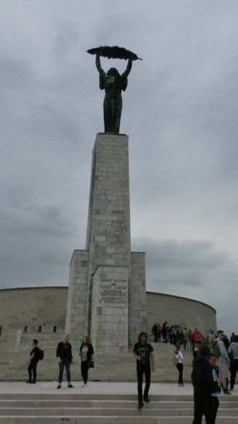 61373562_1301554240004530_6964371564468895744_n