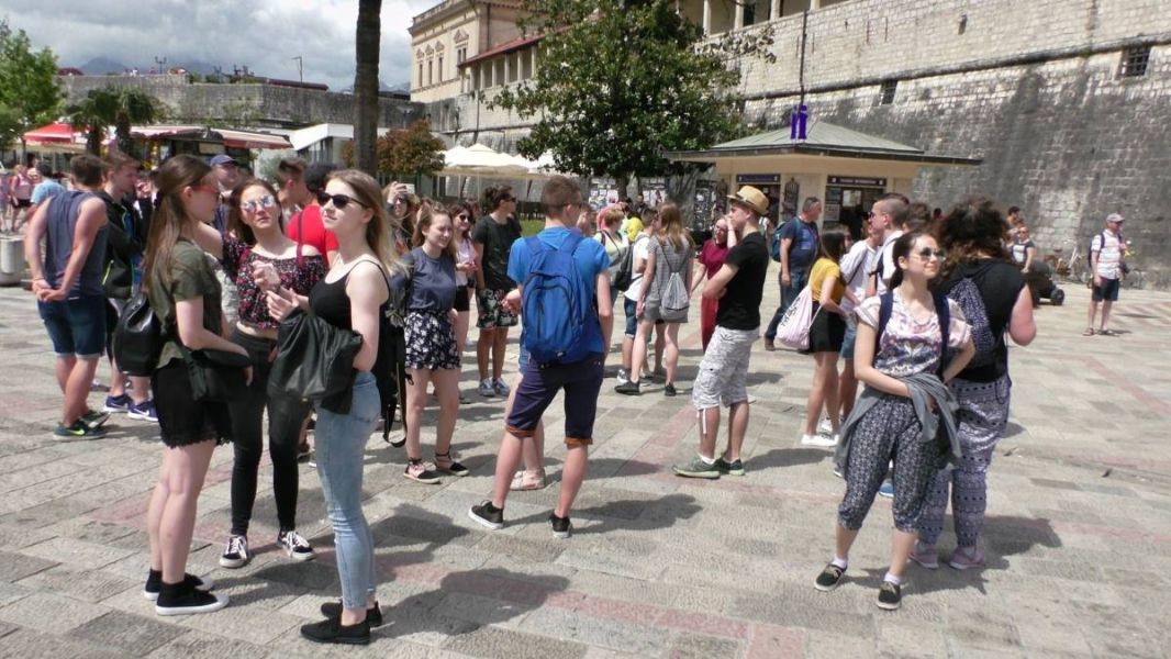 61951147_1302908996535721_9065575020004114432_o