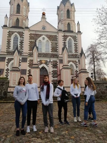 73357296_3315725968467867_261191667237781504_n