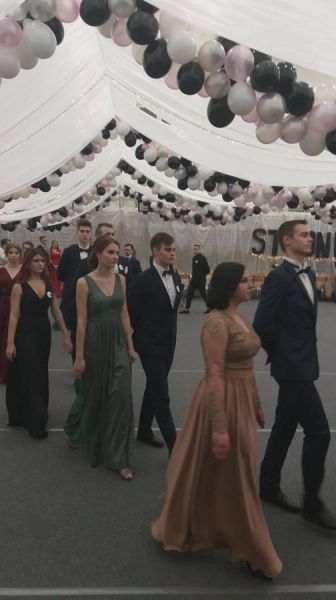 83406514_462309061342685_1932914052623761408_n