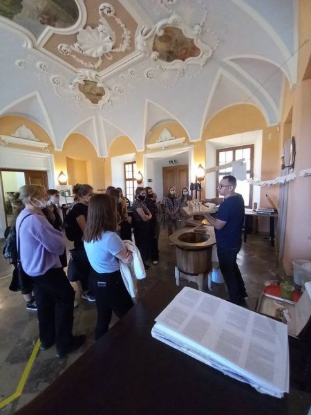 201669053_313838933744323_1610789149982603063_n