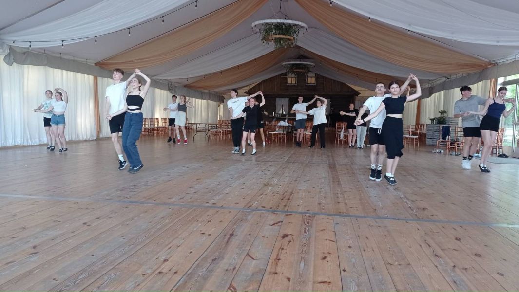 447220403_999607885501248_1494229784643449006_n