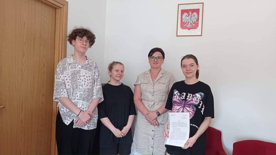 thumbnail_1000016577