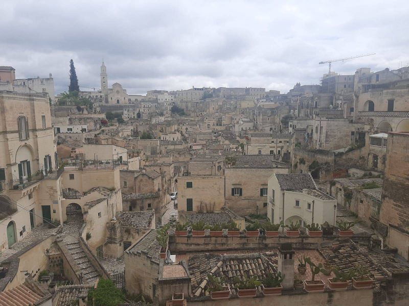 494217774_1277542294374471_4906225049850465345_n