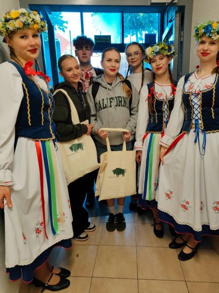 516880378_1323790209749679_8067079518883493962_n