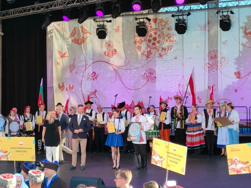 518355910_1323790186416348_3061552826824833354_n