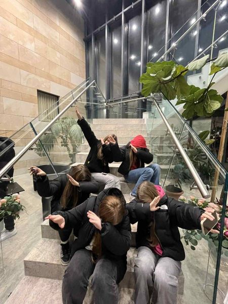 23fa5db7-792f-4b72-8f74-a561d2d22747