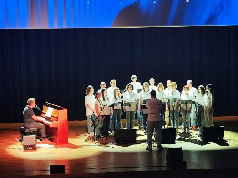 47139265-bbaa-4d93-aa09-d77714bd17b9