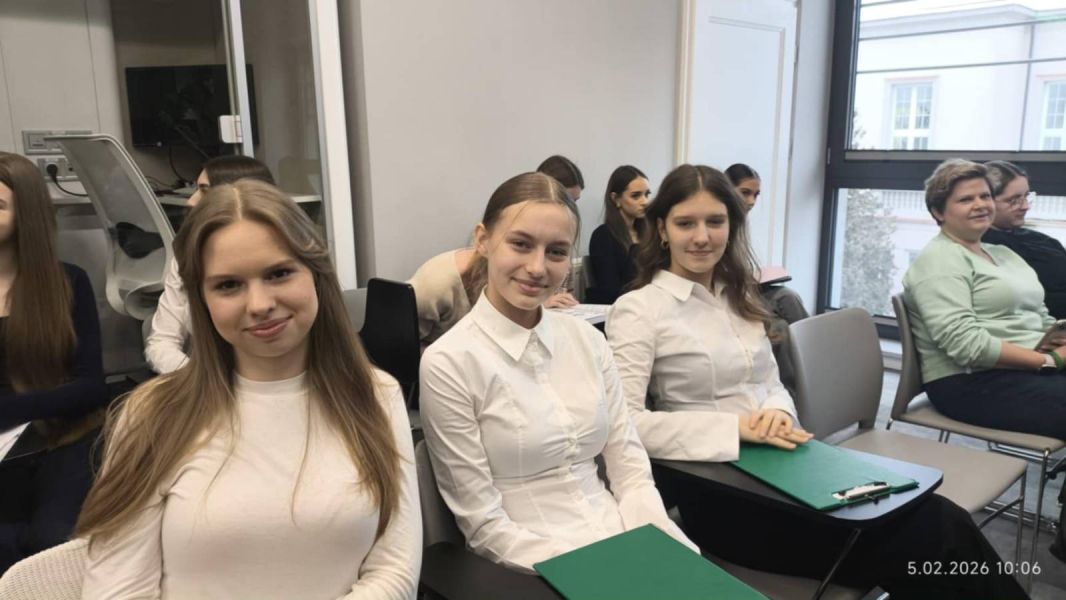 613f704c-f3b1-40a6-9202-a78b0023c297